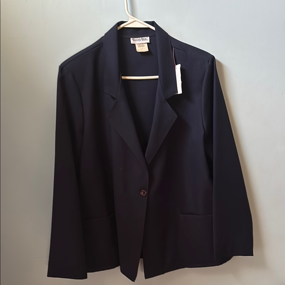 Elegant Women's Navy Blazer